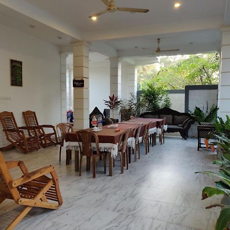 Surf'N Lanka - Surf School Hotel Weligama Exterior foto